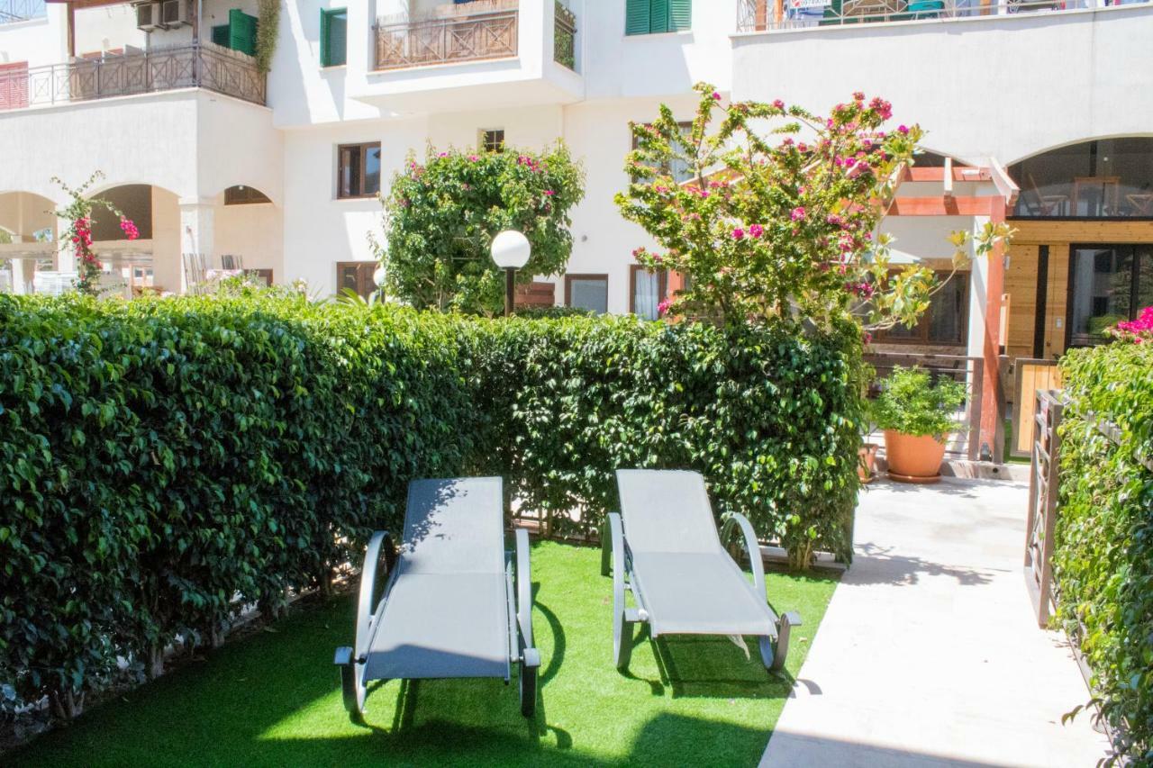 Galatex Beach Apartment 레메소스 외부 사진