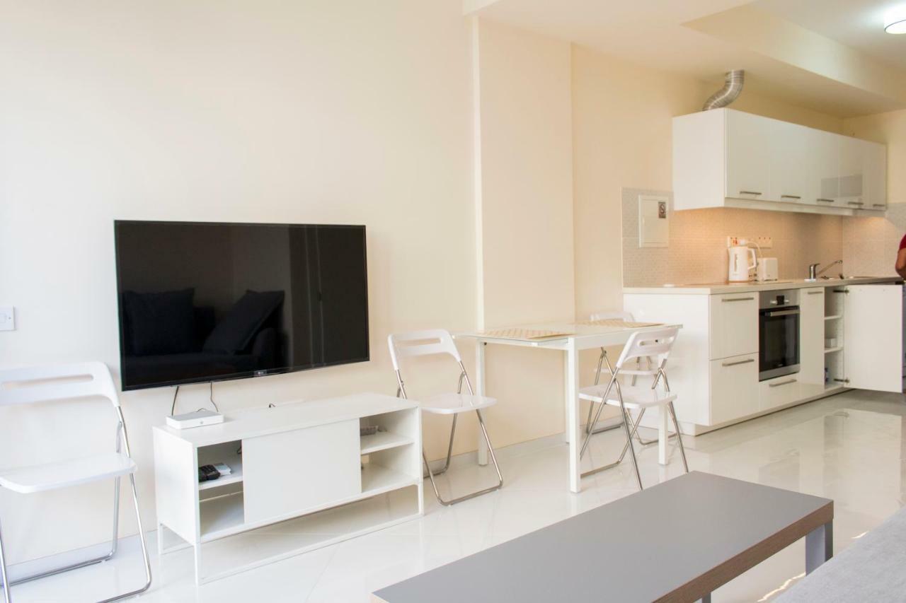 Galatex Beach Apartment 레메소스 외부 사진