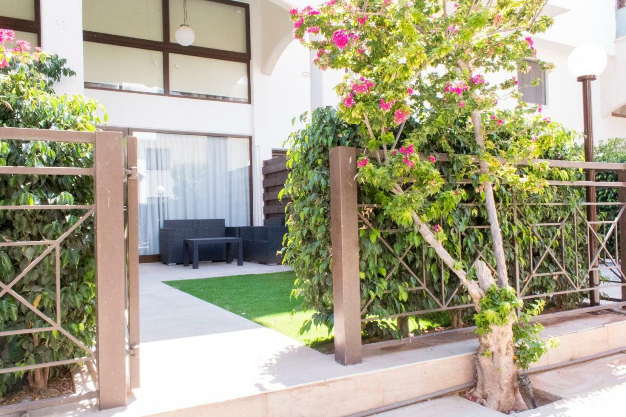 Galatex Beach Apartment 레메소스 외부 사진